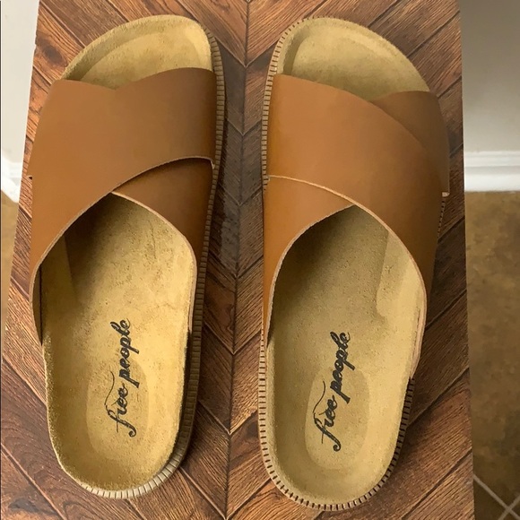Free People Sidelines Footbed Honey Sandals -New - LAST ONE Size 9 - Picture 2 of 7